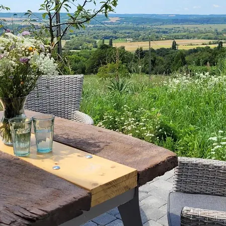 Haz Kilatassal Vakantiehuis Zalaszanto